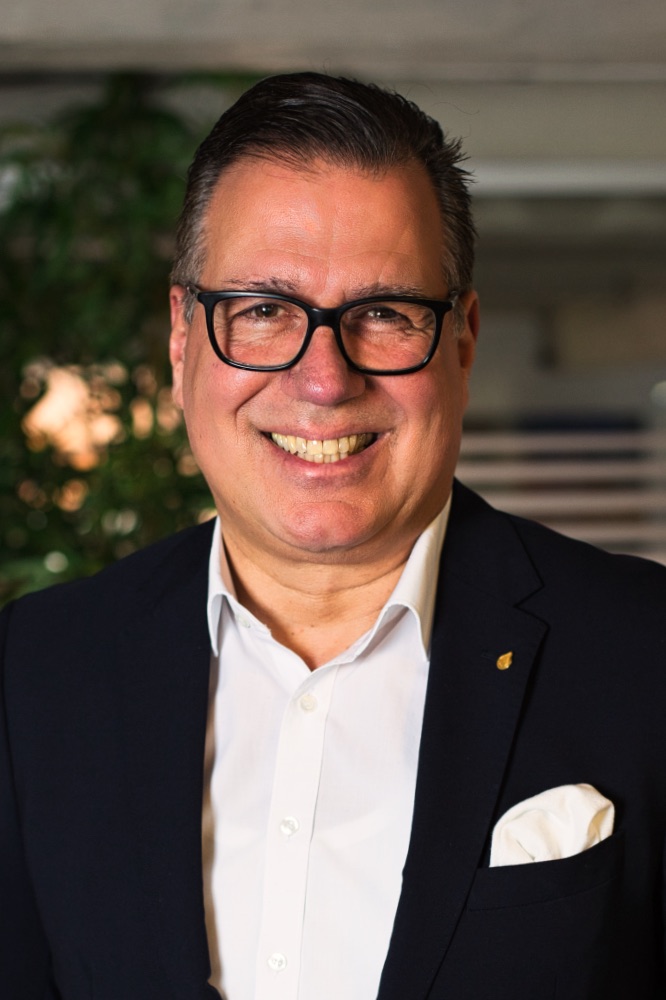 Business- & Porträtfotografie Headshot Unternehmer Lübeck